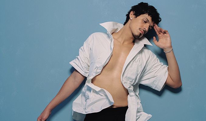 Omar Apollo photo